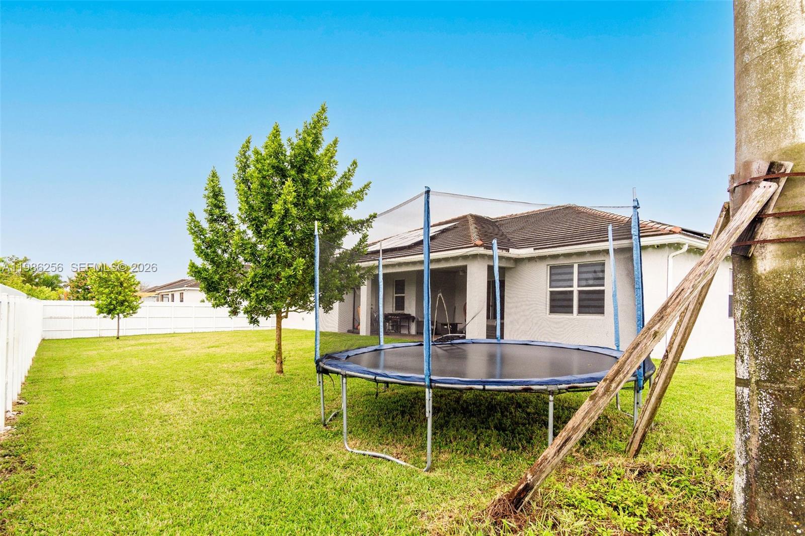 Grove Estates - Residential