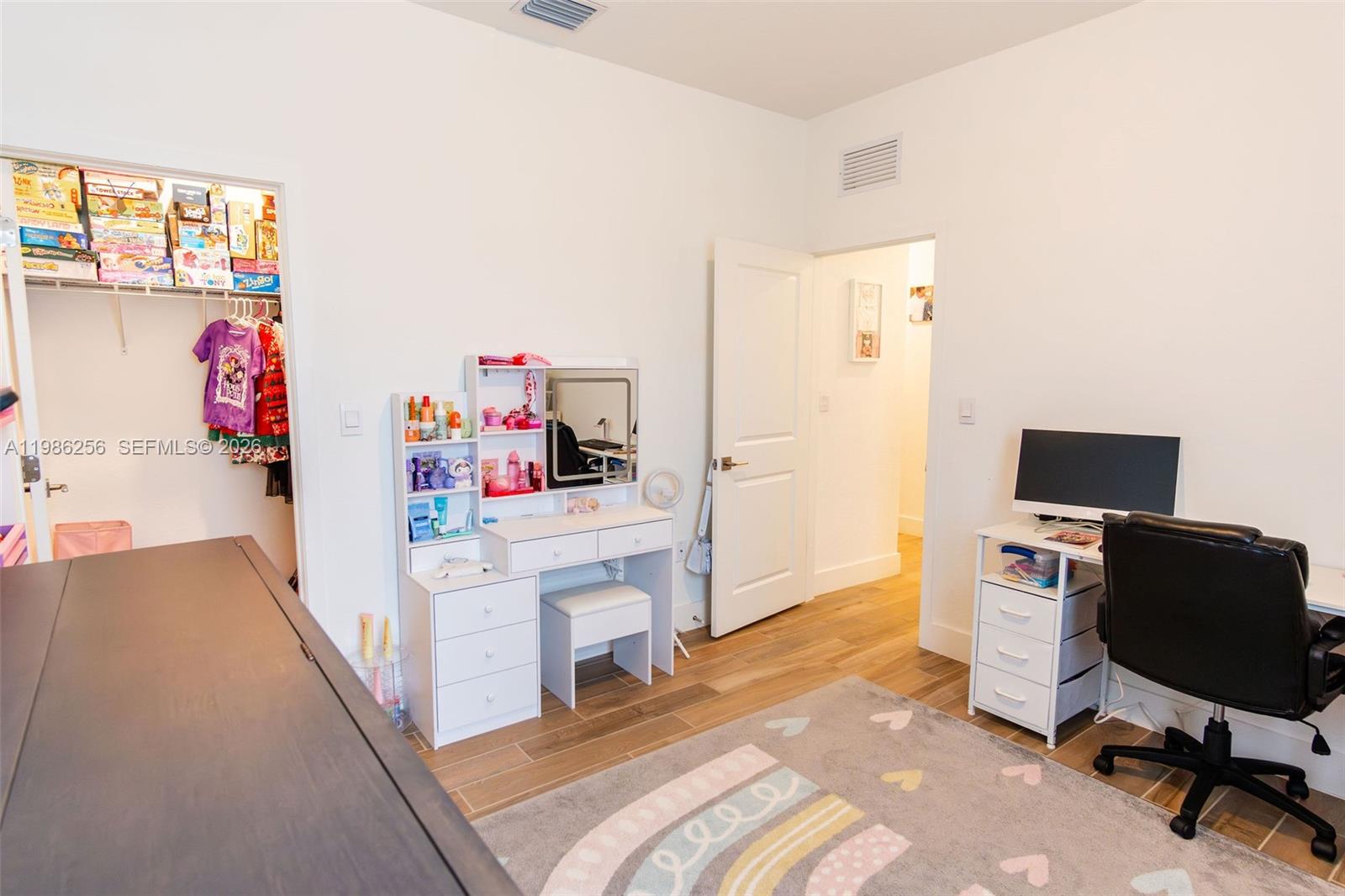 Grove Estates - Residential