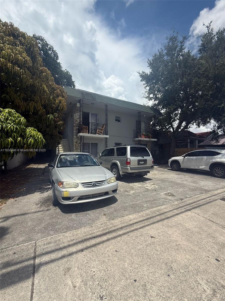 LAWRENCE ESTATE LAND COS - Residential Income