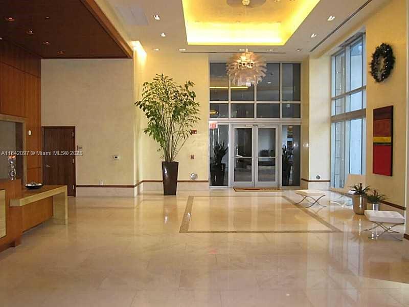 1050 Brickell Ave 2612