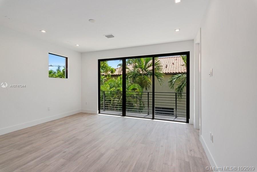 TANGERINE - Residential