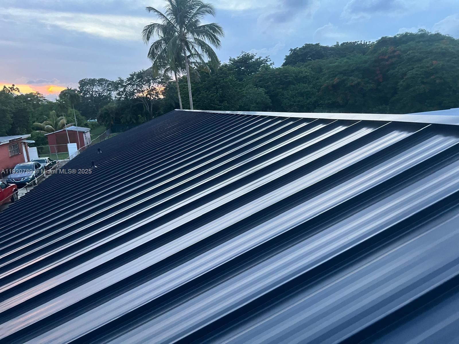 SUNNY ISLES INLAND - Residential