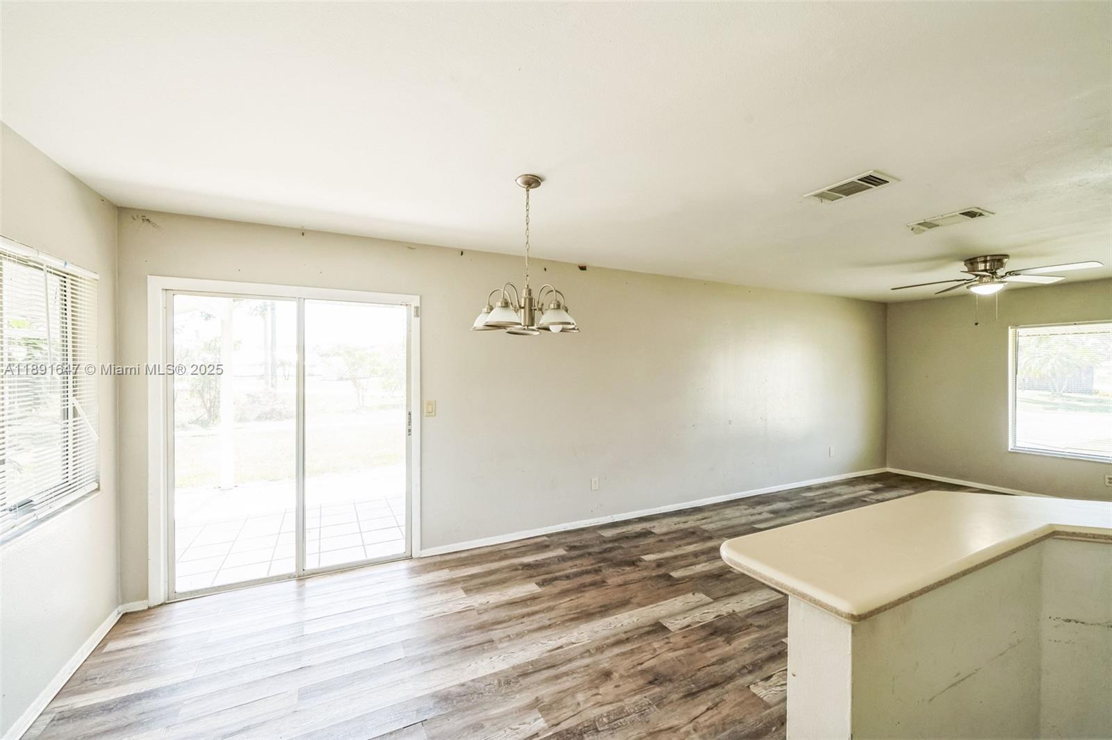 PORT ST LUCIE SECTION 13 - Residential