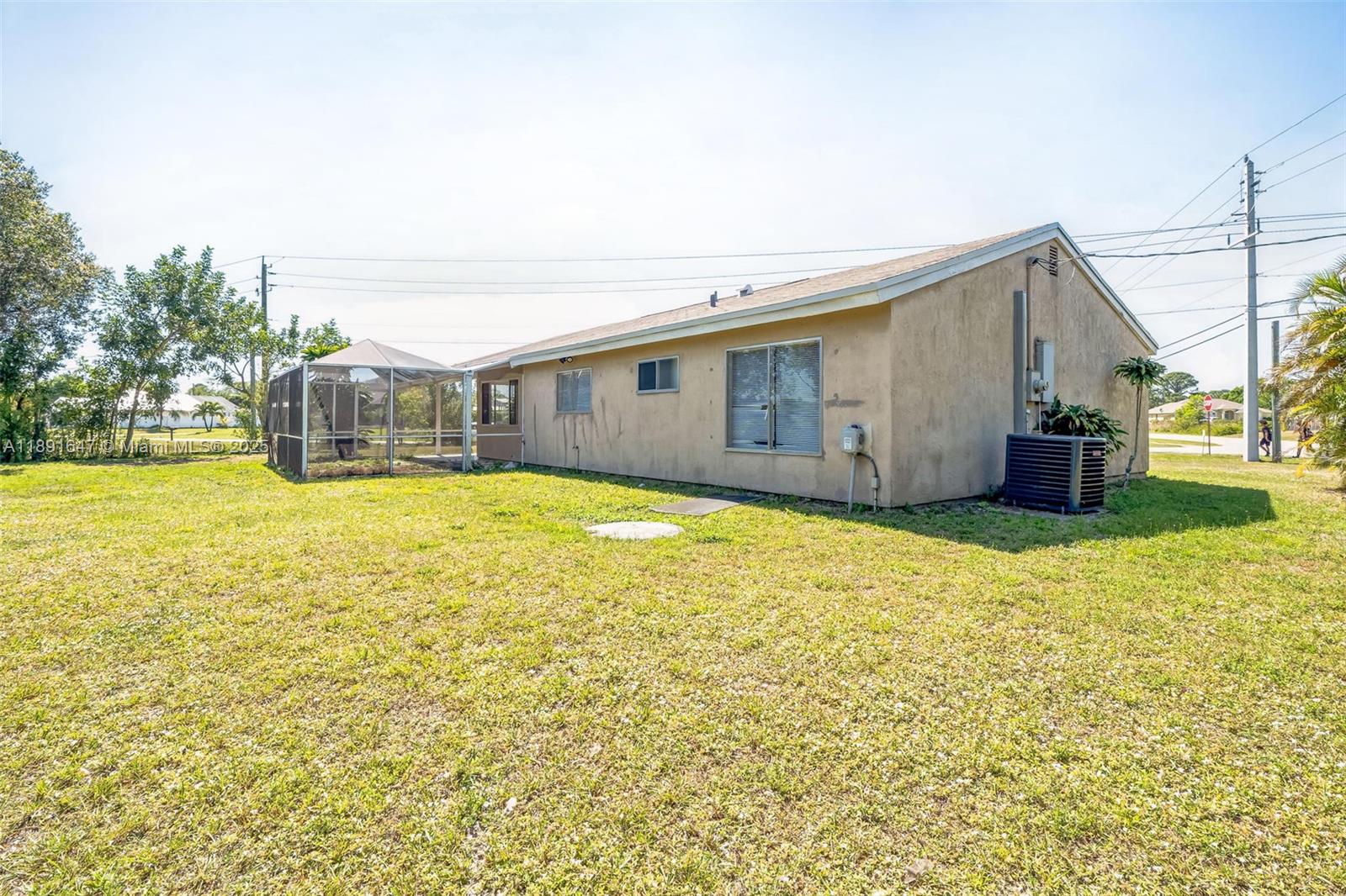 PORT ST LUCIE SECTION 13 - Residential