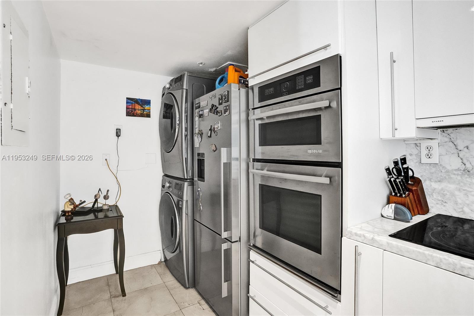 THE FLORIDIAN CONDO - Residential