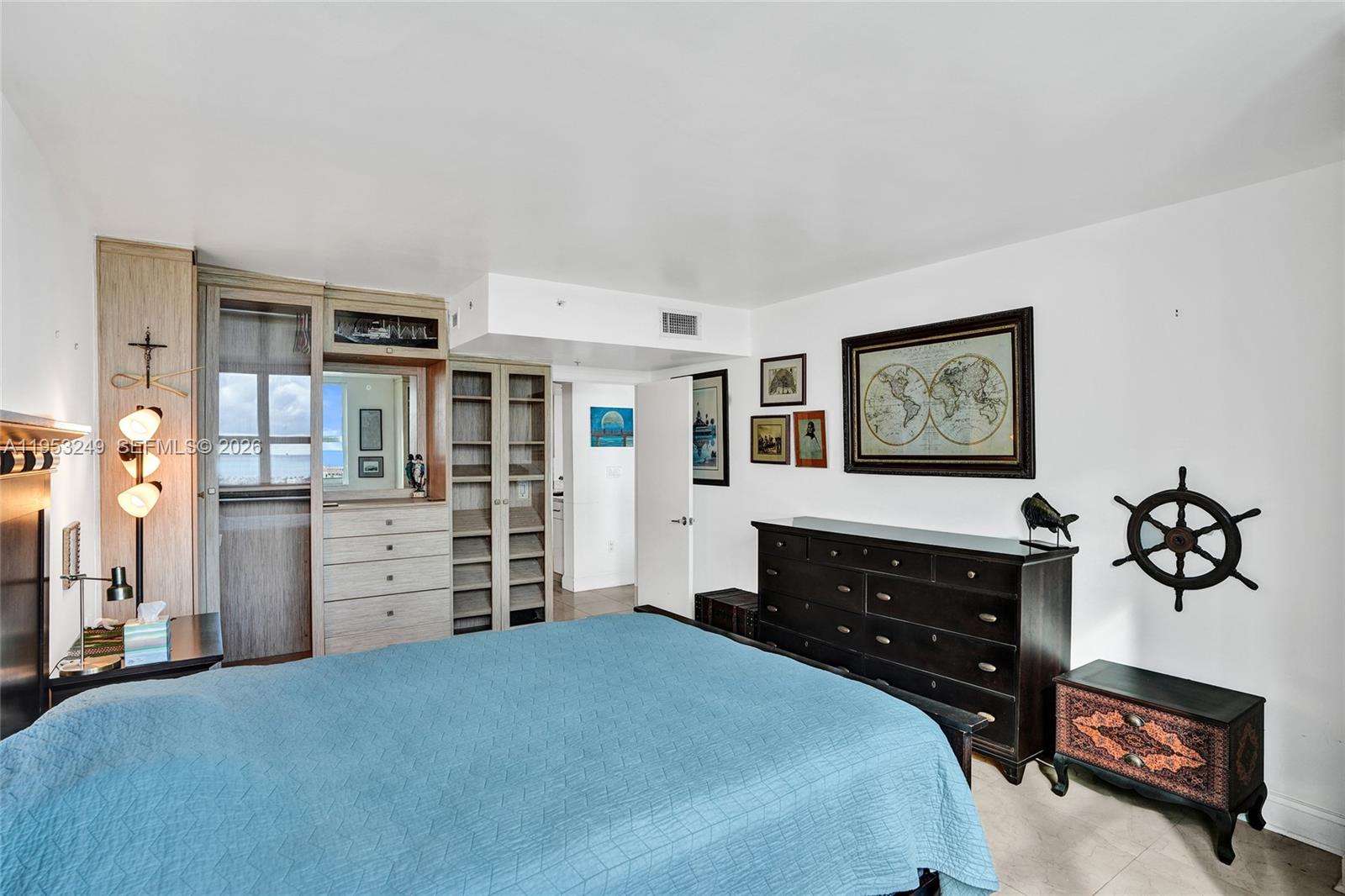 THE FLORIDIAN CONDO - Residential