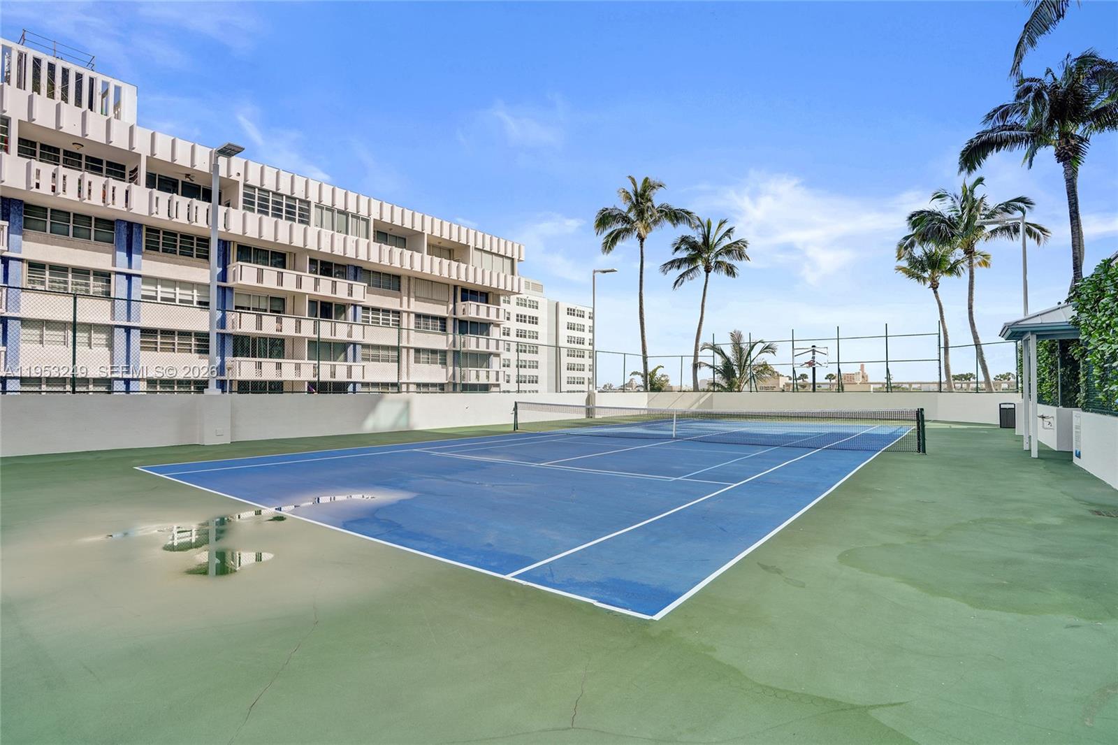 THE FLORIDIAN CONDO - Residential