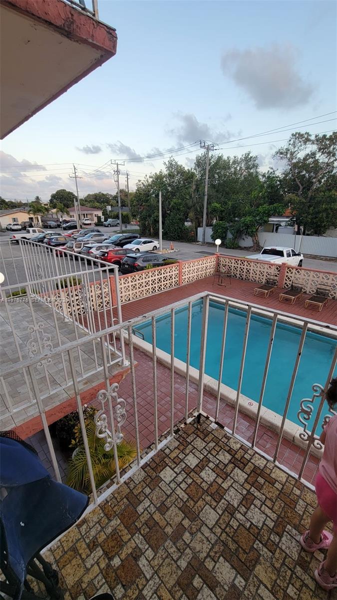 MADRID TERRACE CONDO - Residential