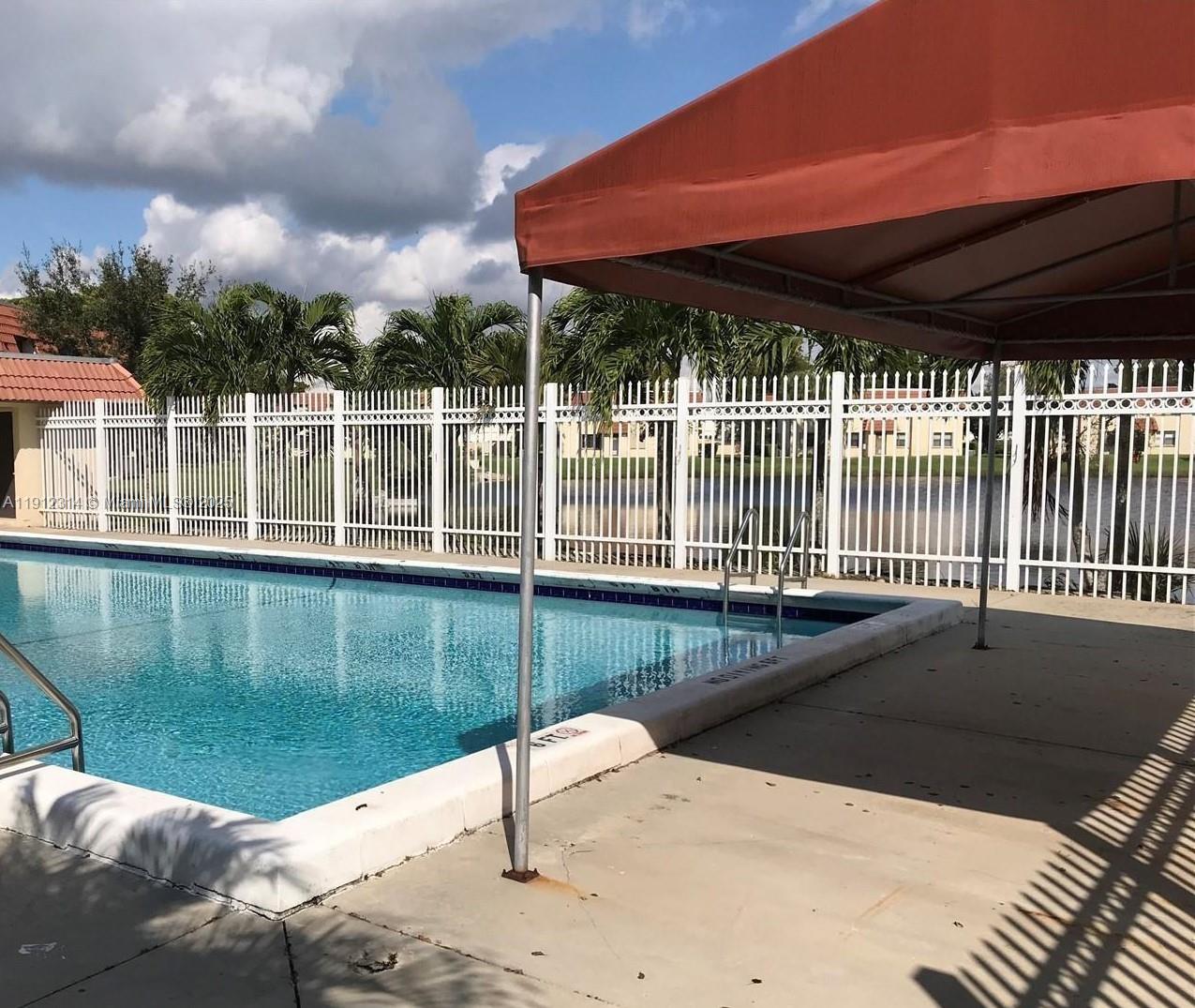 PALM PLACE CONDO - Residential Lease