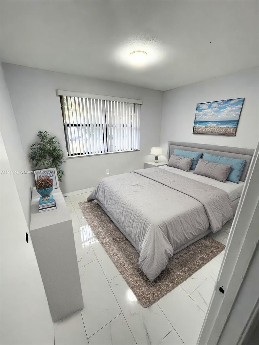 PALM PLACE CONDO - Residential Lease