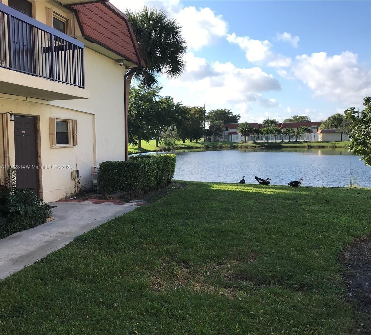 PALM PLACE CONDO - Residential Lease