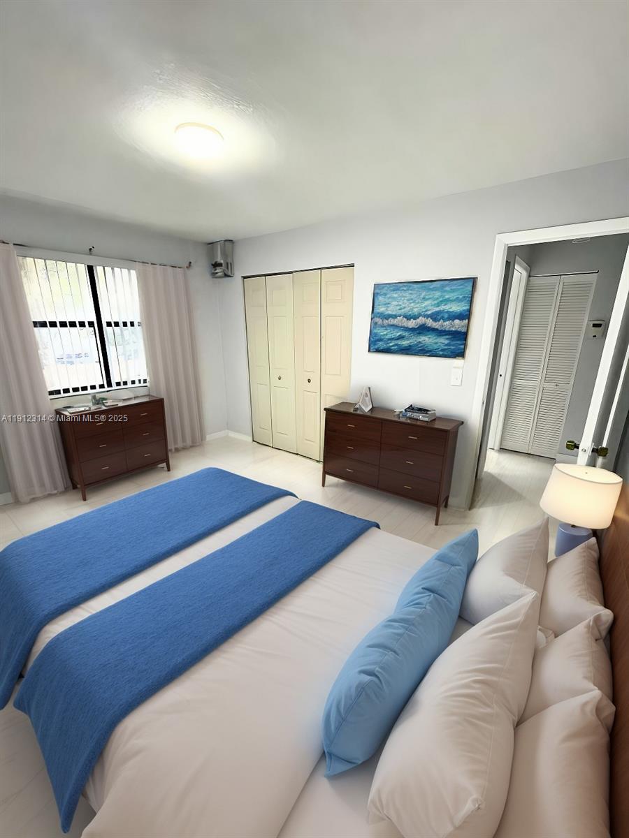 PALM PLACE CONDO - Residential Lease