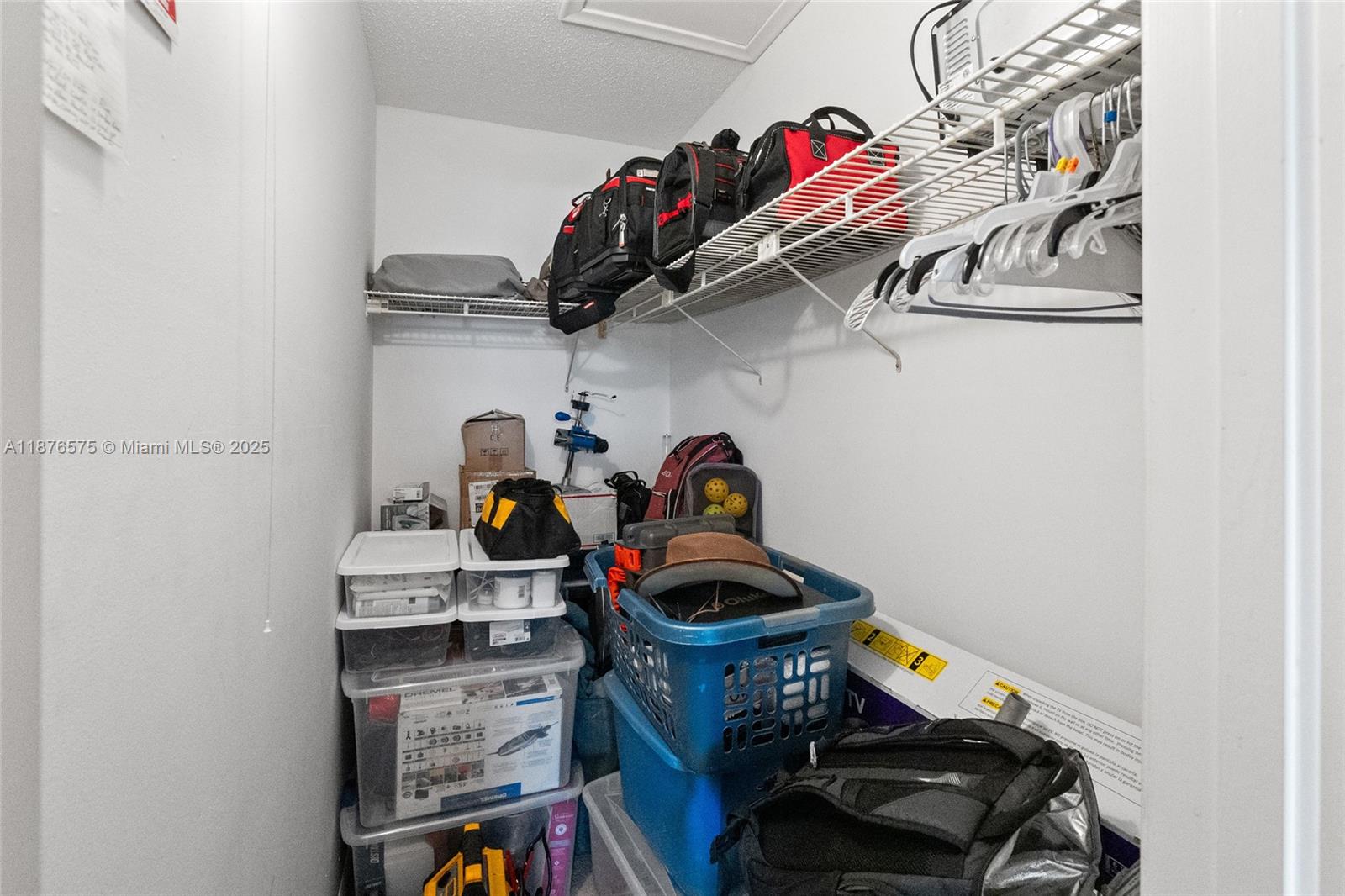 MARKHAM T CONDO - Residential Lease