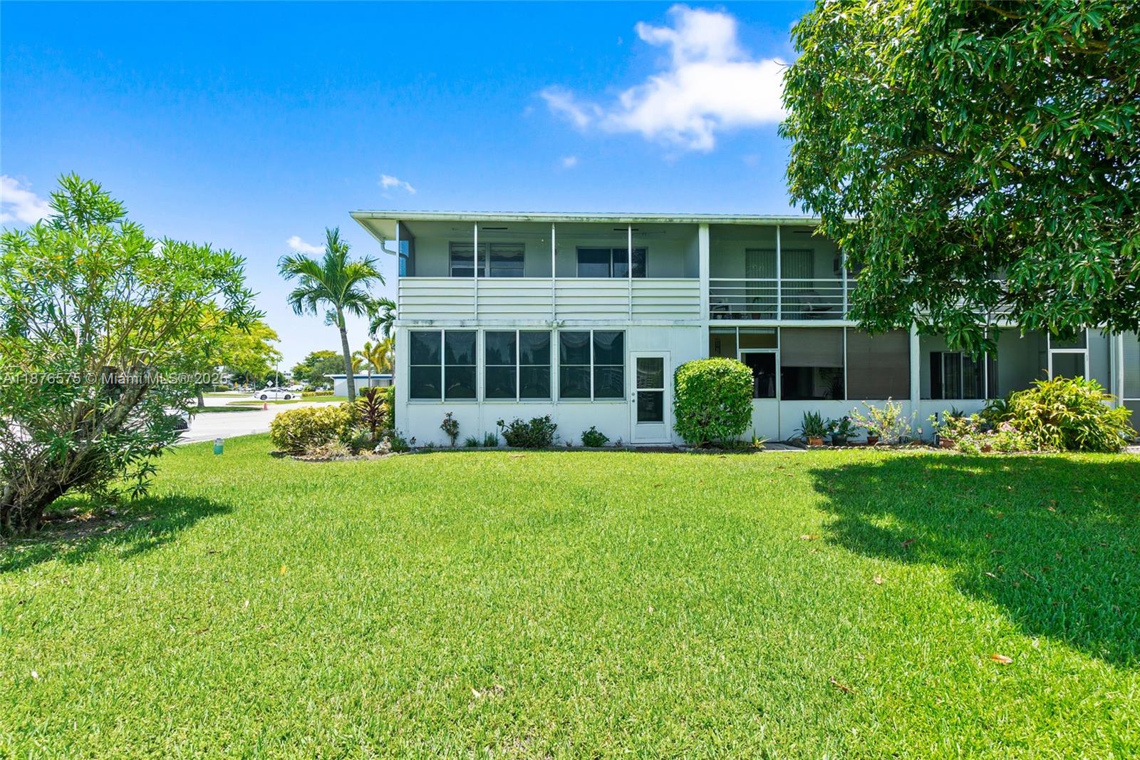 MARKHAM T CONDO - Residential Lease