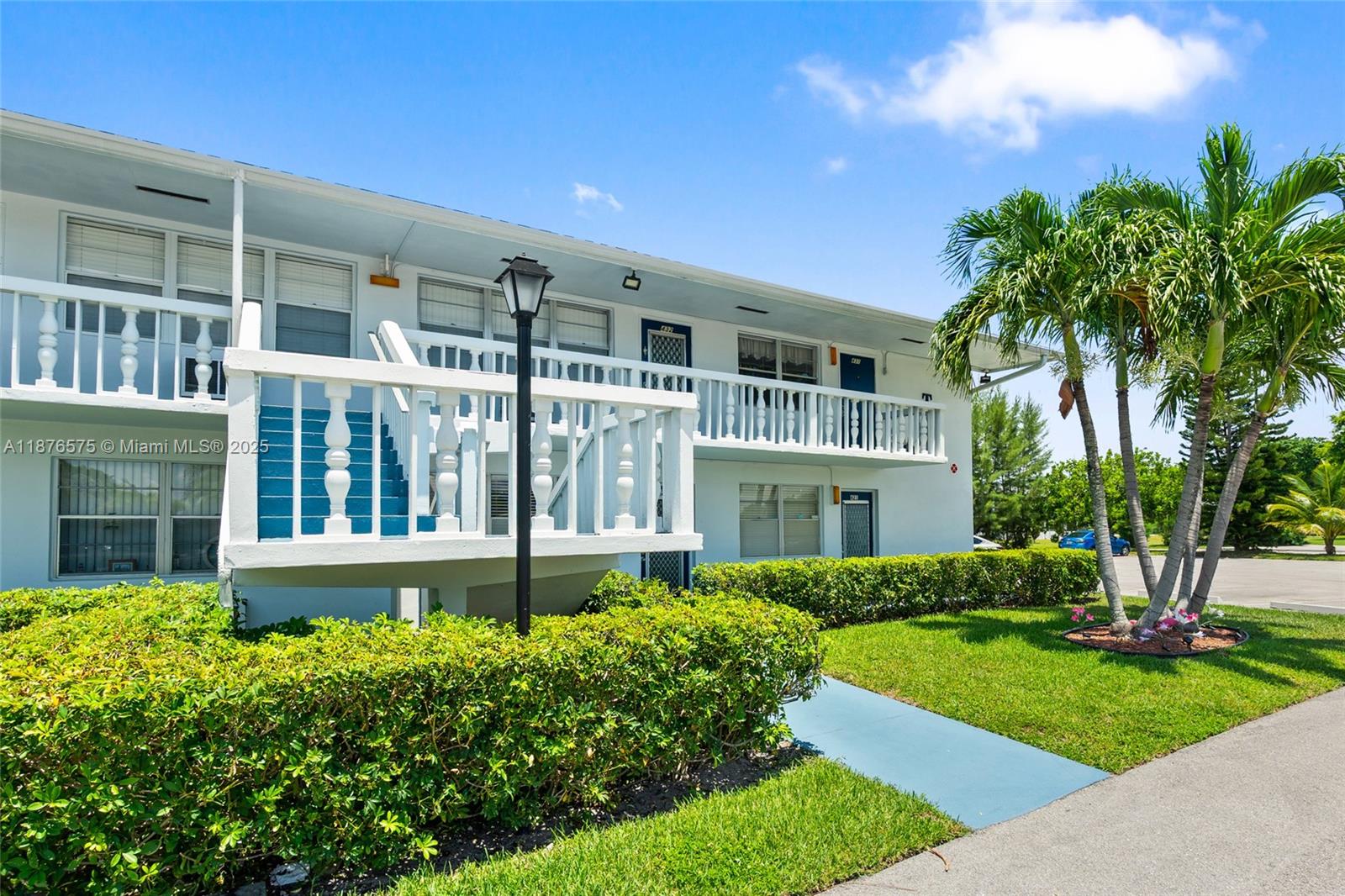 MARKHAM T CONDO - Residential Lease