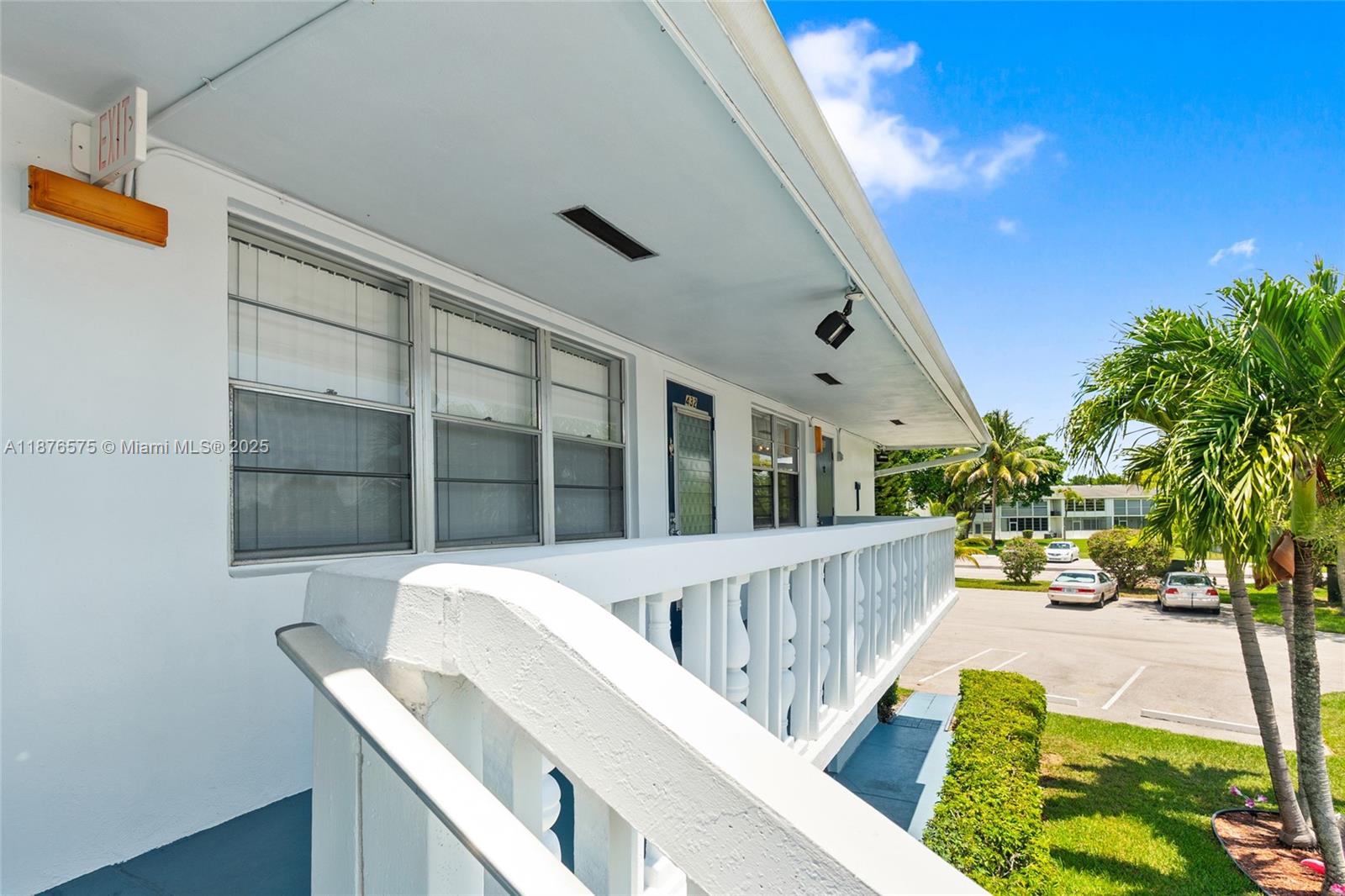 MARKHAM T CONDO - Residential Lease