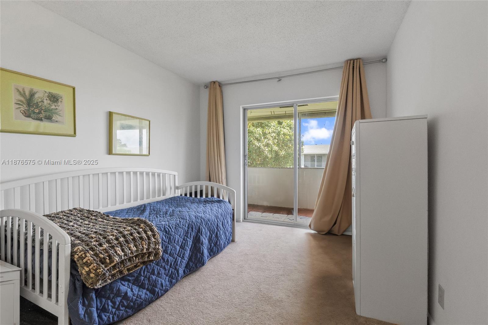 MARKHAM T CONDO - Residential Lease