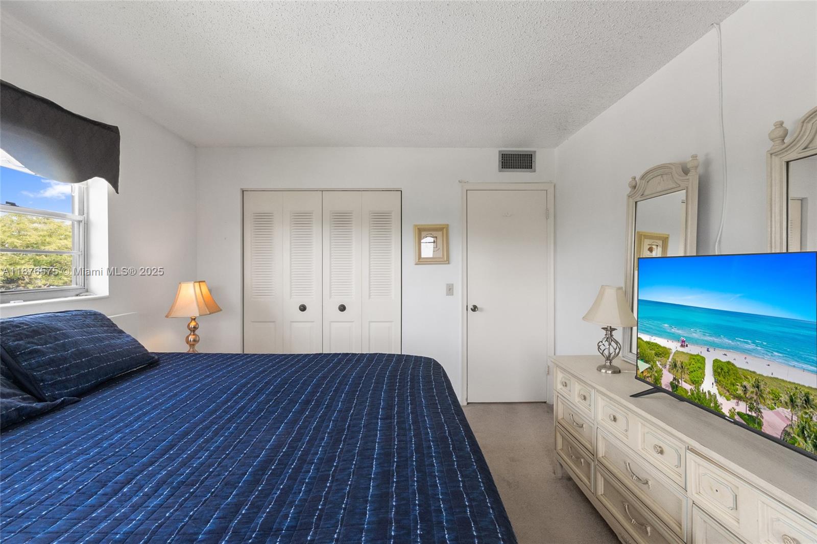 MARKHAM T CONDO - Residential Lease