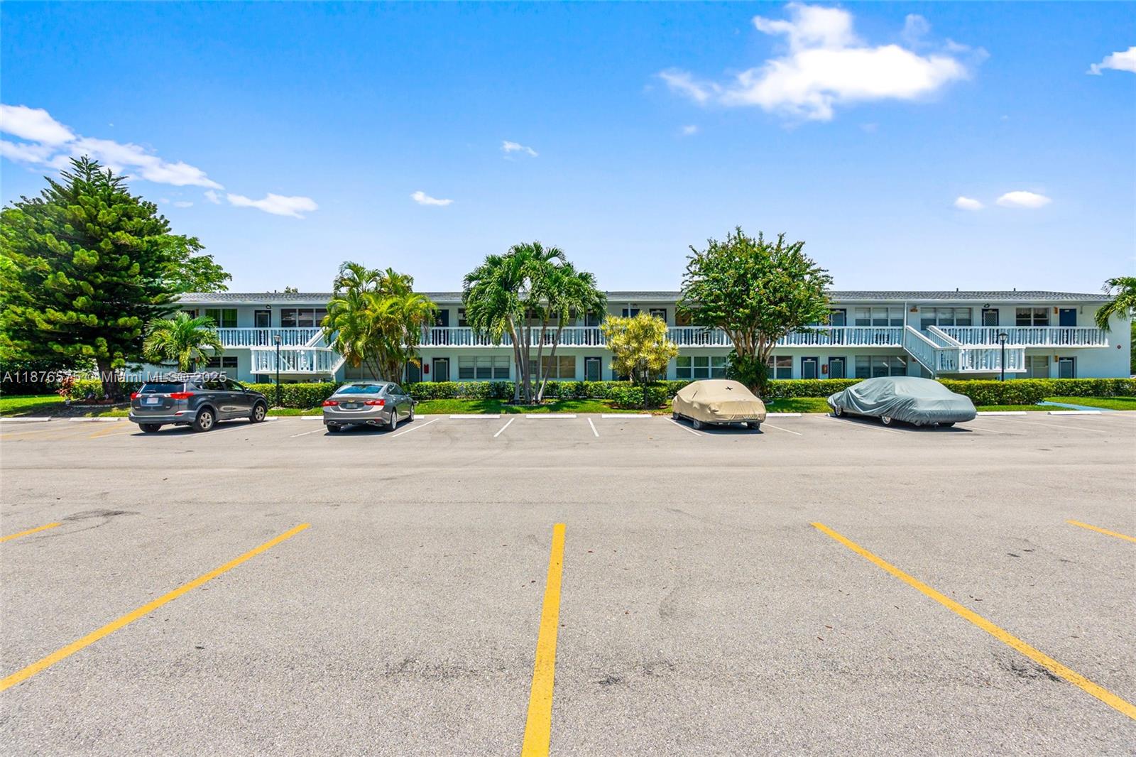 MARKHAM T CONDO - Residential Lease