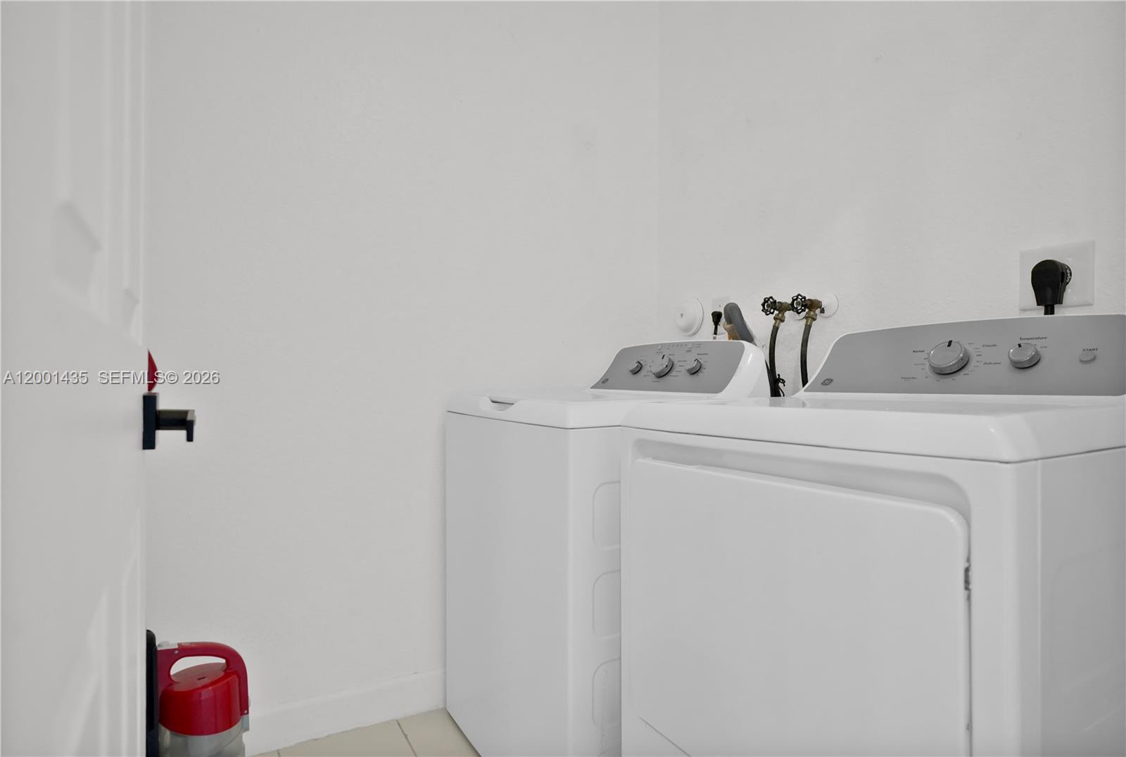 KEYS GARDEN - Residential