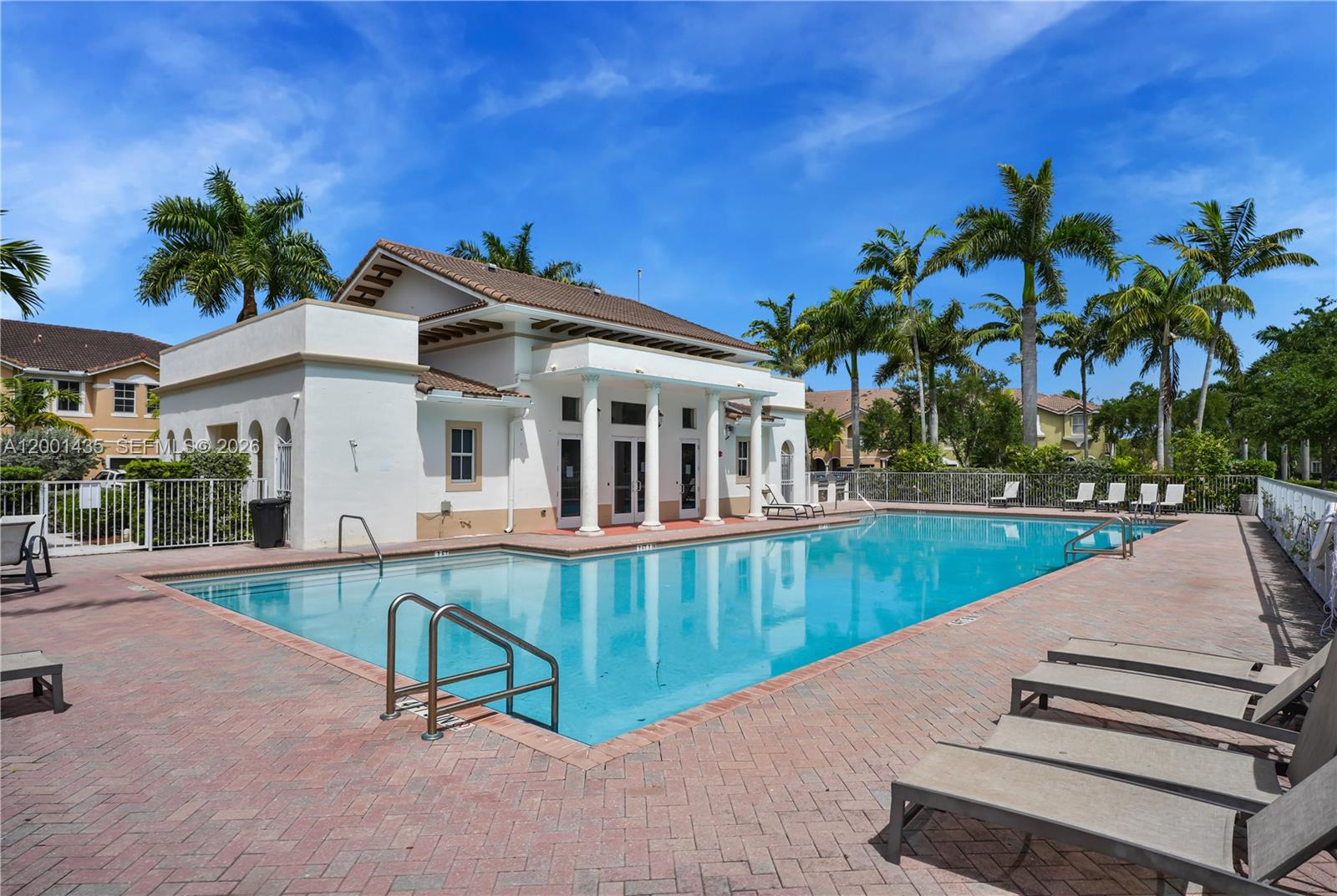 KEYS GARDEN - Residential