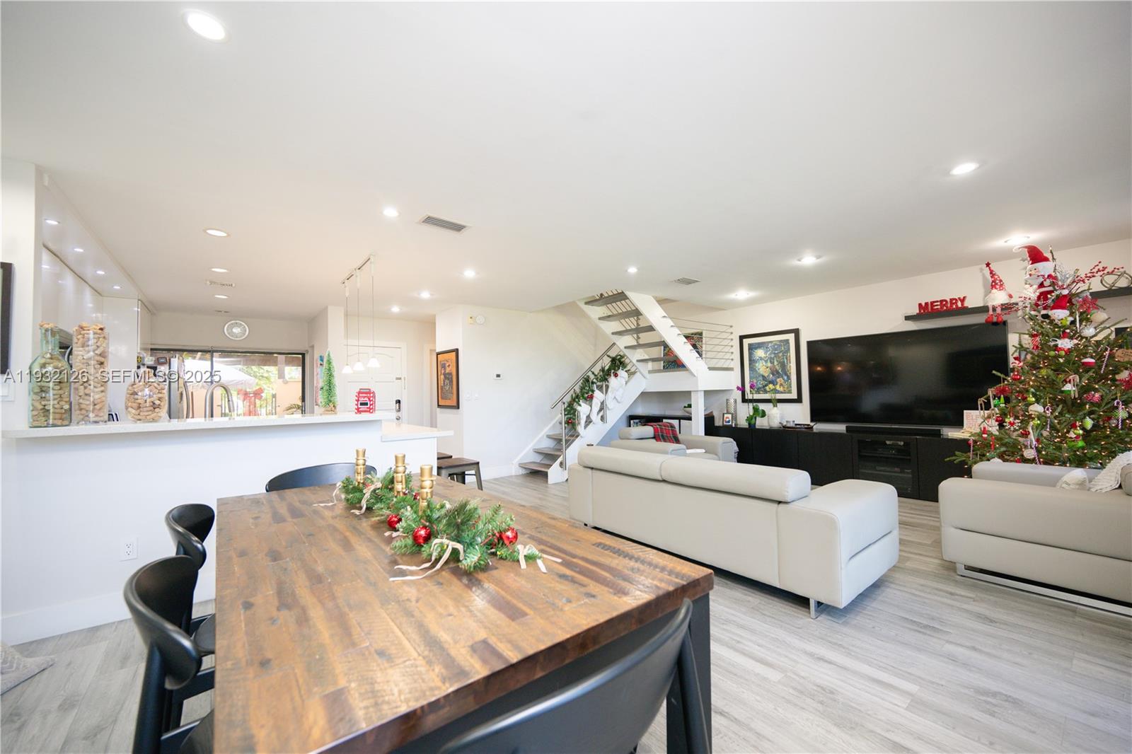 COSTA DEL SOL CONDO O - Residential Lease