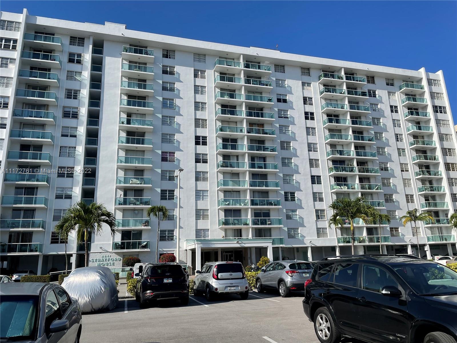 STRATFORD HOUSE CONDO - Residential