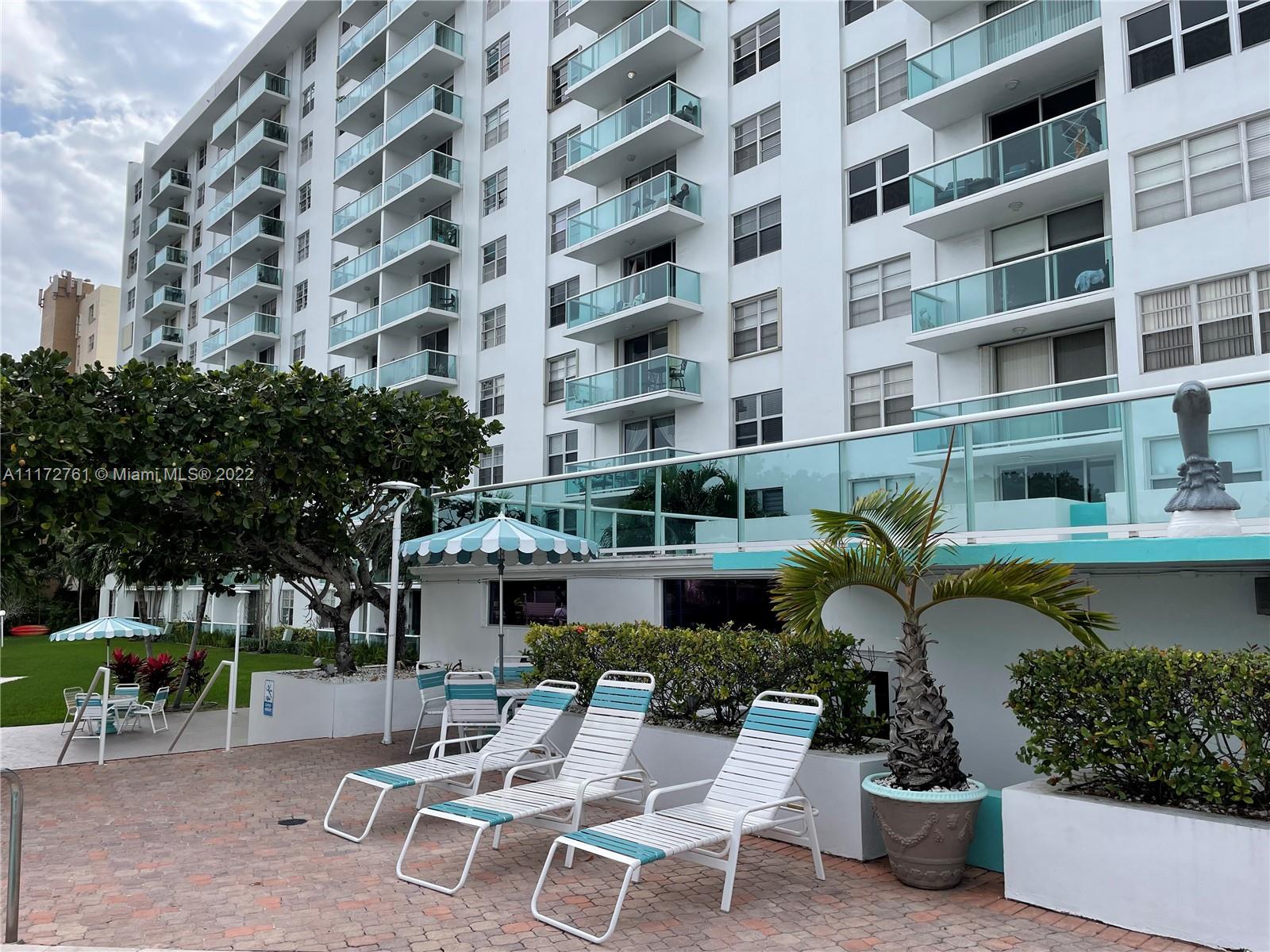 STRATFORD HOUSE CONDO - Residential