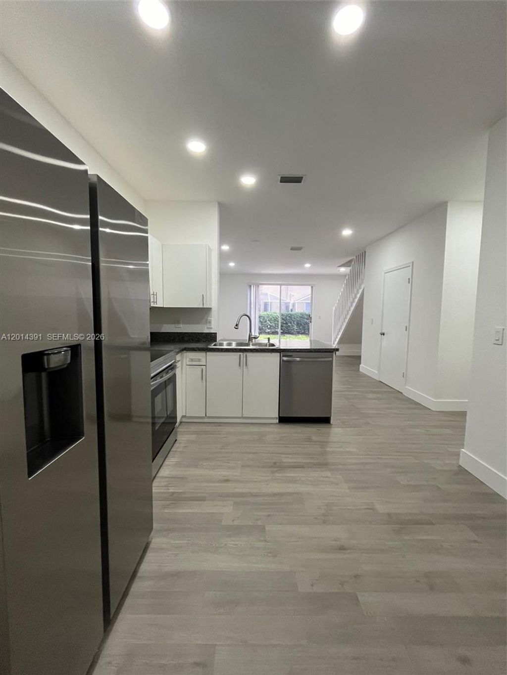 Photo of 2216 Ensenada Ter, Weston, FL 33327 (MLS # A12014391)