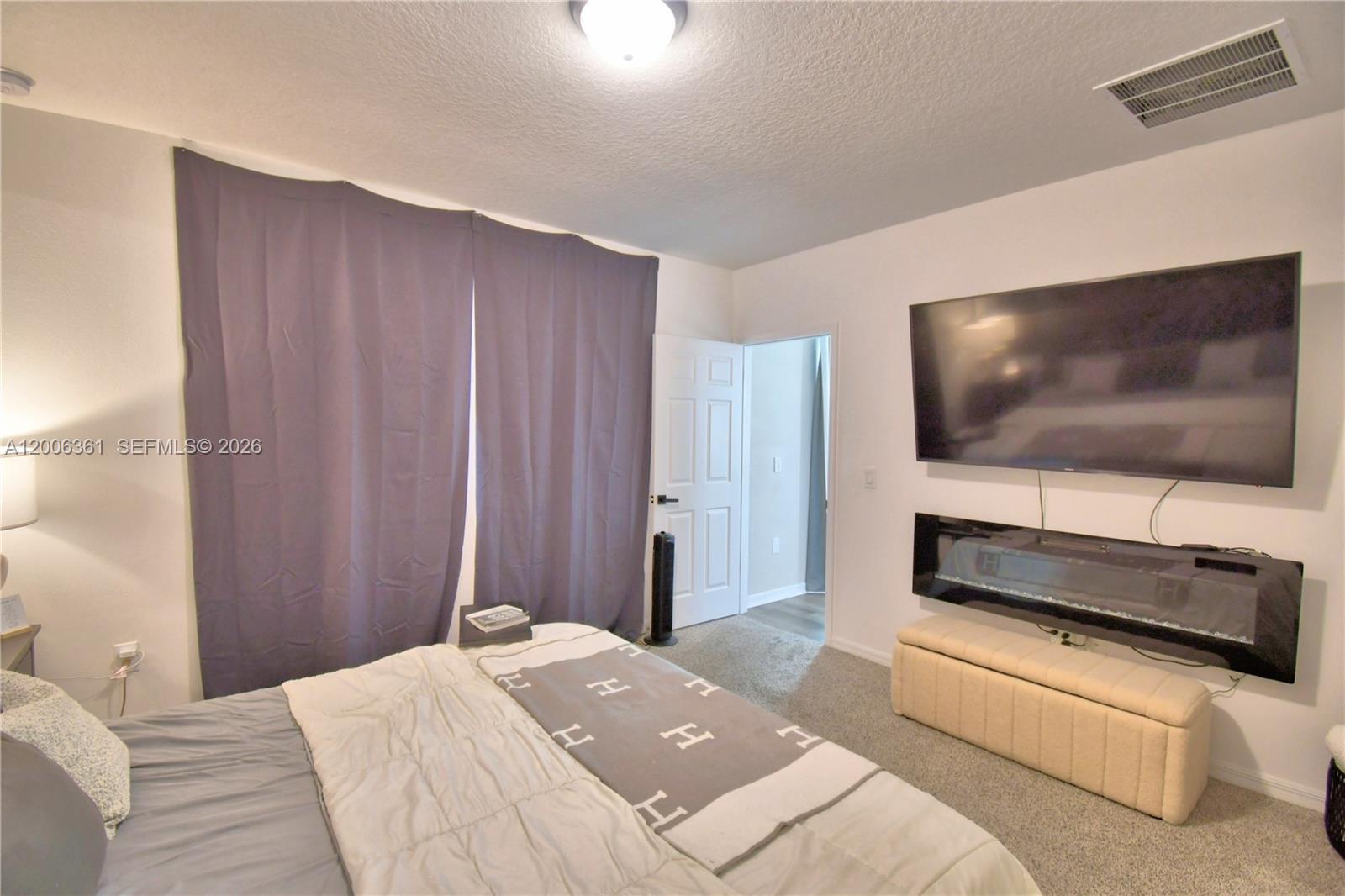 LAKE DEER ESTATES - Residential