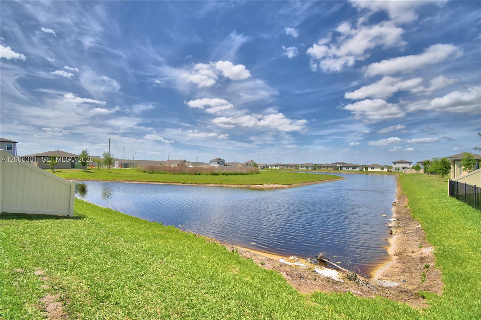 LAKE DEER ESTATES - Residential