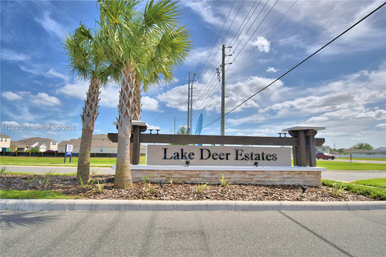 LAKE DEER ESTATES - Residential