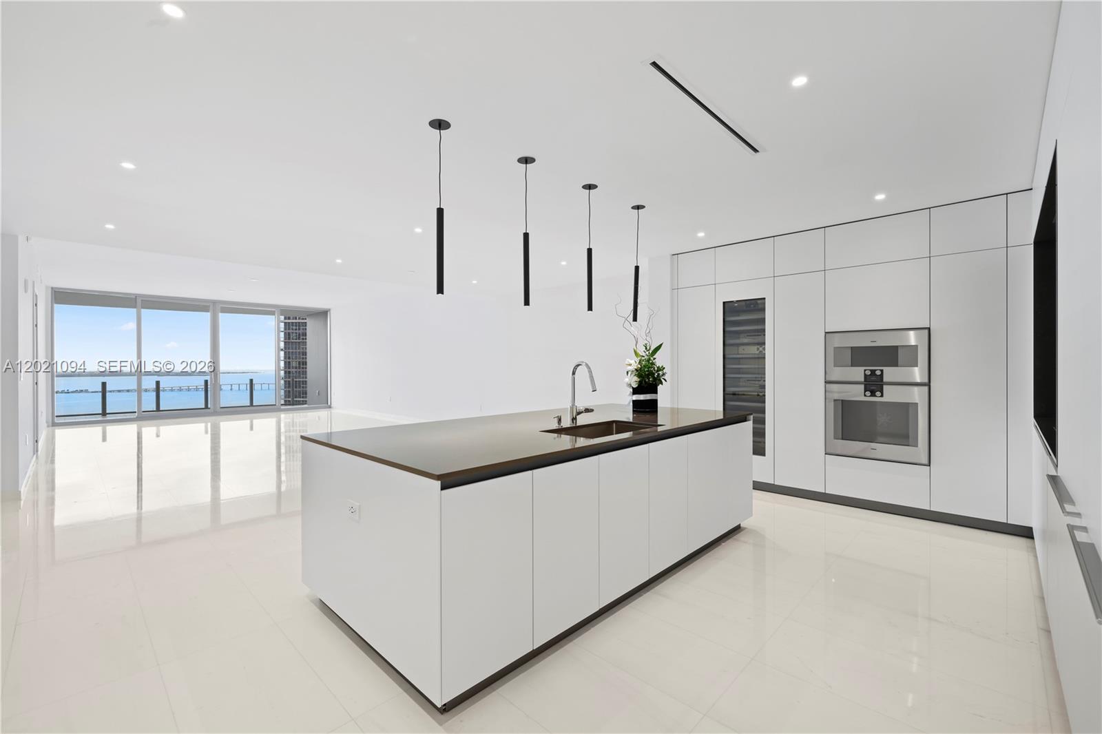 300 Biscayne Blvd Way 3404