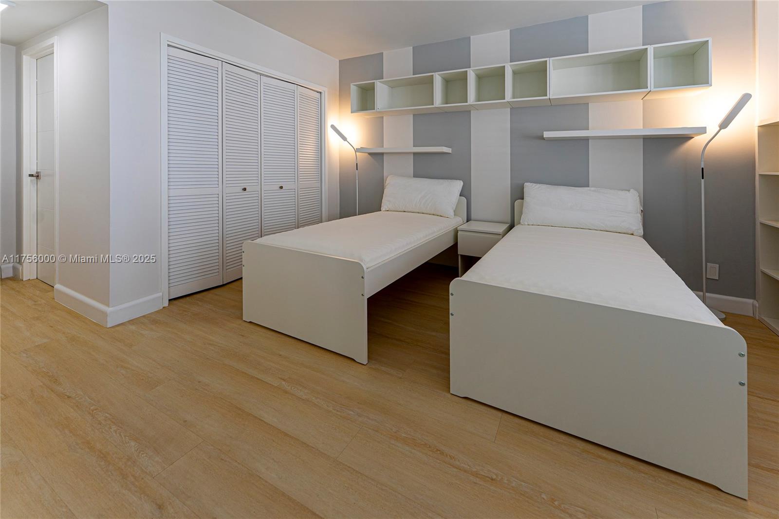 SEA AIR TOWERS CONDO - Residential Lease