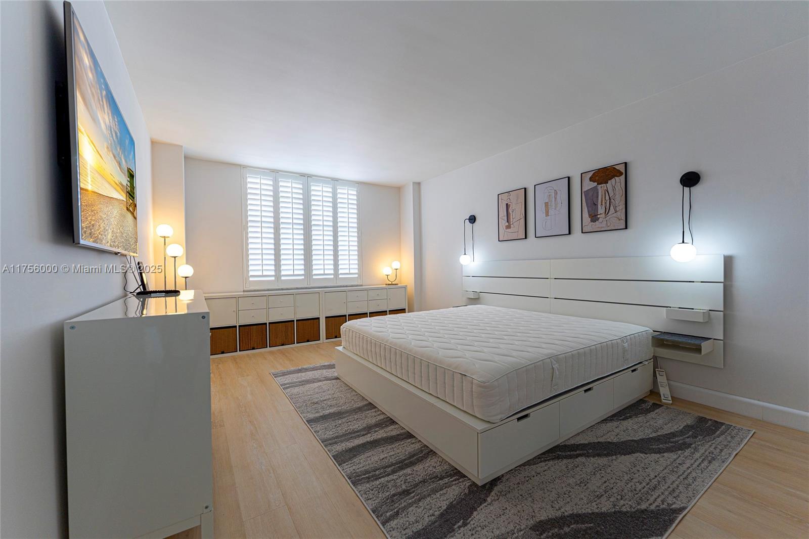 SEA AIR TOWERS CONDO - Residential Lease