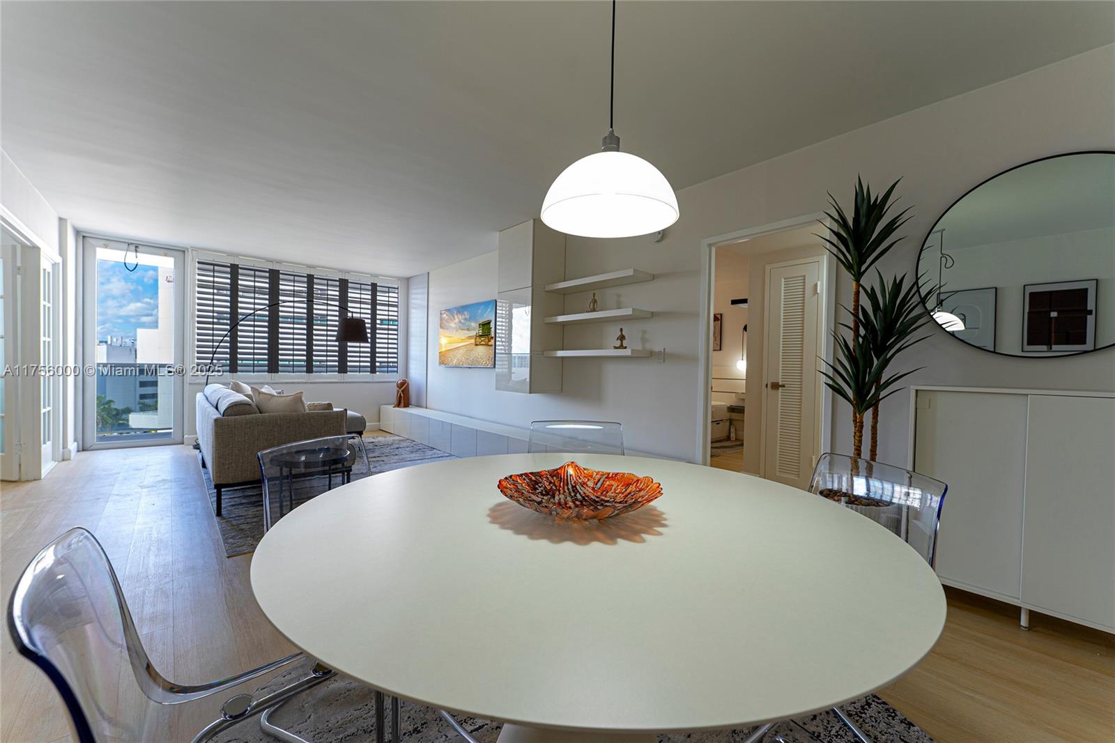 SEA AIR TOWERS CONDO - Residential Lease