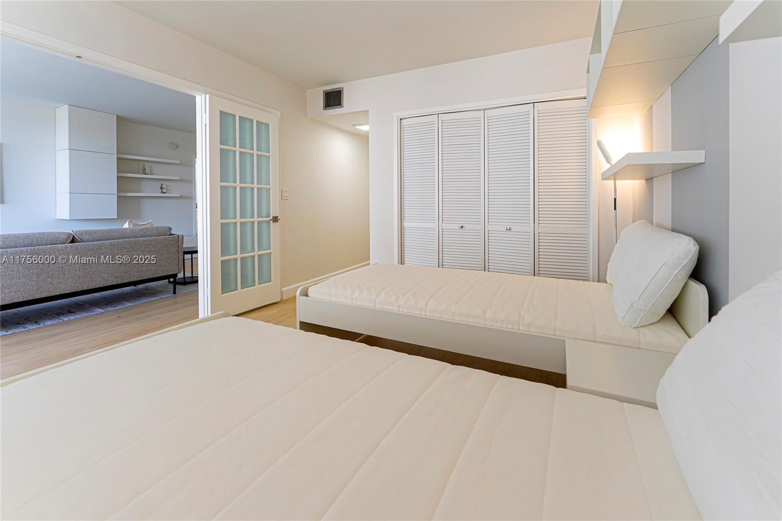 SEA AIR TOWERS CONDO - Residential Lease