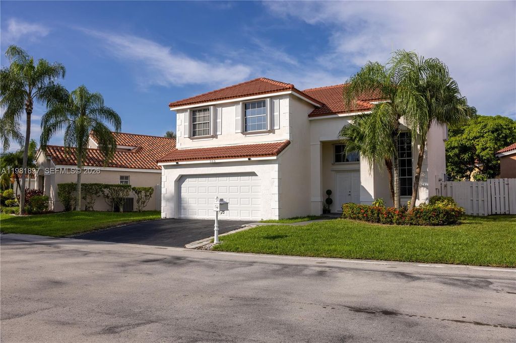 Photo of 365 Somerset Way, Weston, FL 33326 (MLS # A11981897)