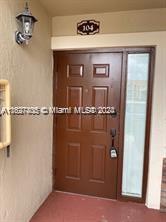 first floor unit at The Courts Of Bayshore. The community has many amenities including Fitness center, club house,and pool.