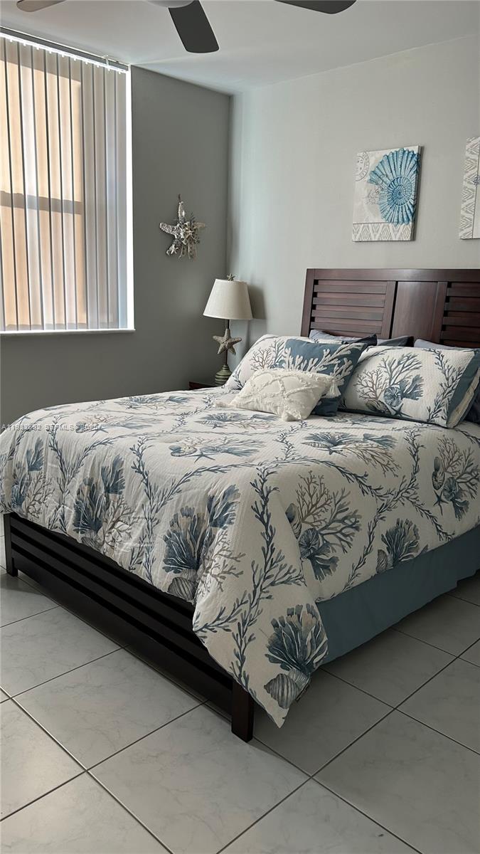 CAMBRIDGE TOWERS CONDO - Residential