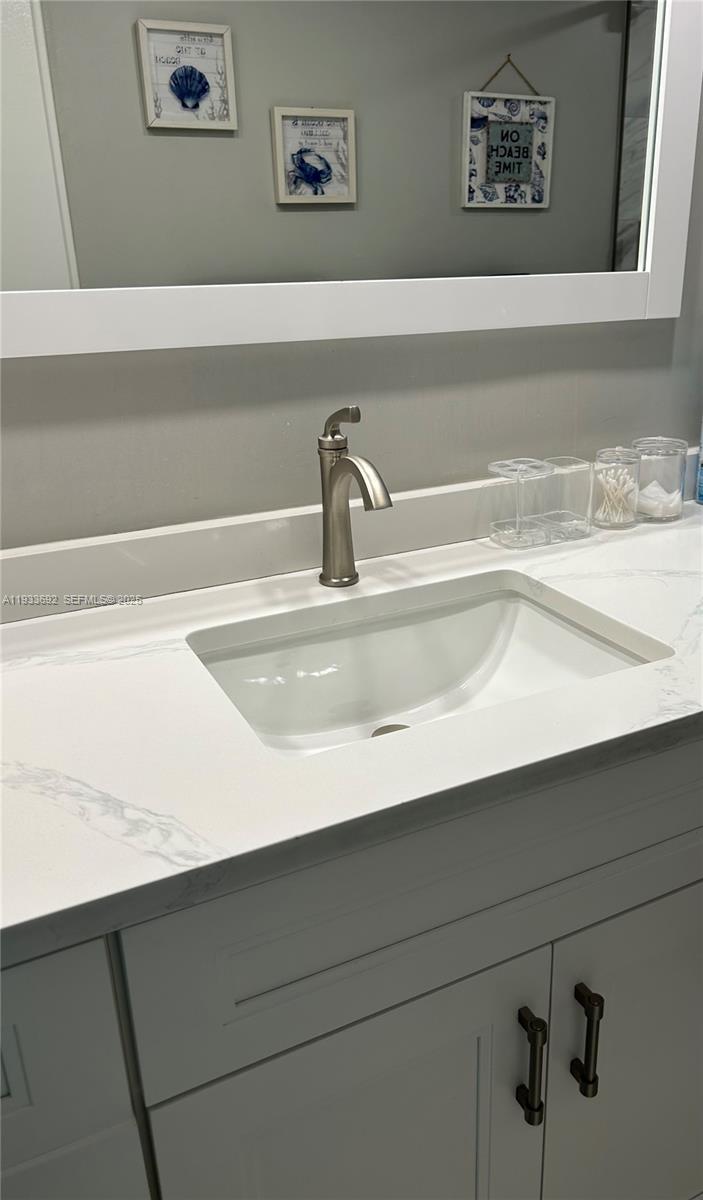 CAMBRIDGE TOWERS CONDO - Residential