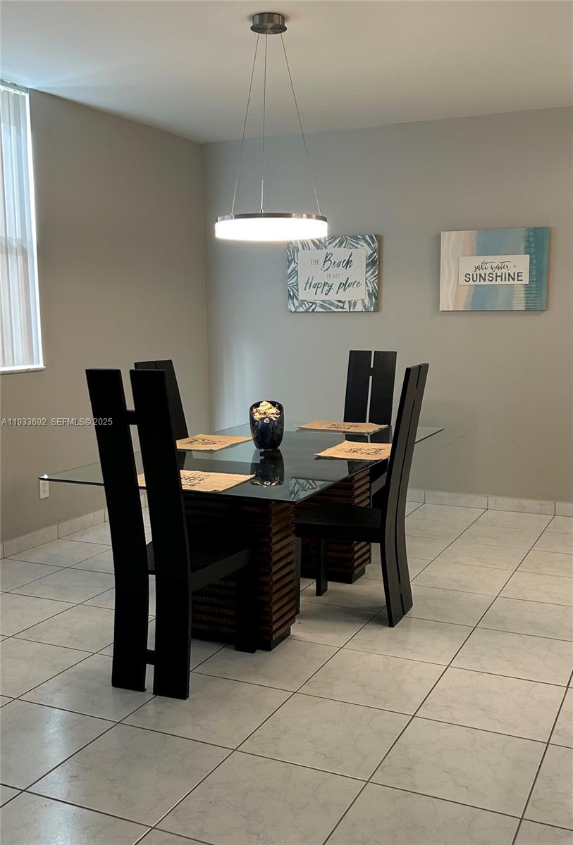 CAMBRIDGE TOWERS CONDO - Residential