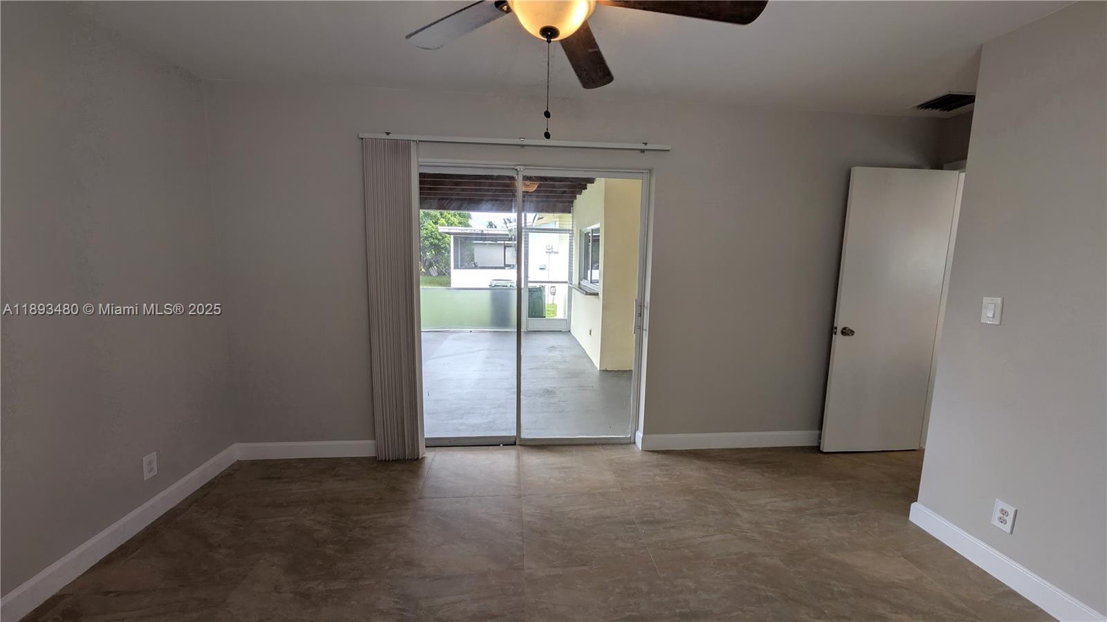 MAINLANDS OF TAMARAC LAKE - Residential