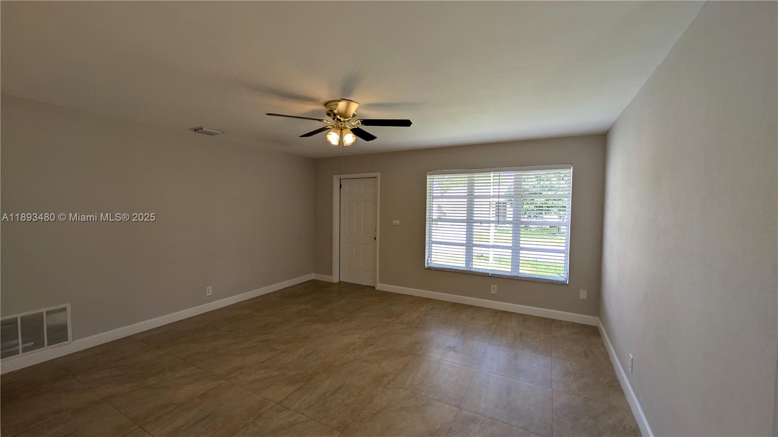 MAINLANDS OF TAMARAC LAKE - Residential