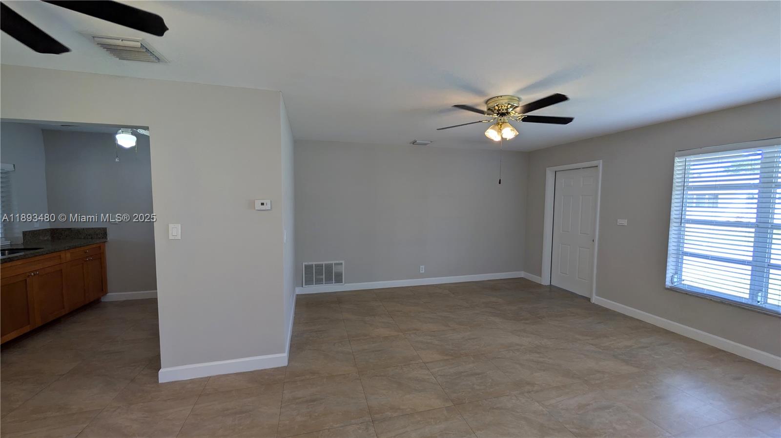 MAINLANDS OF TAMARAC LAKE - Residential