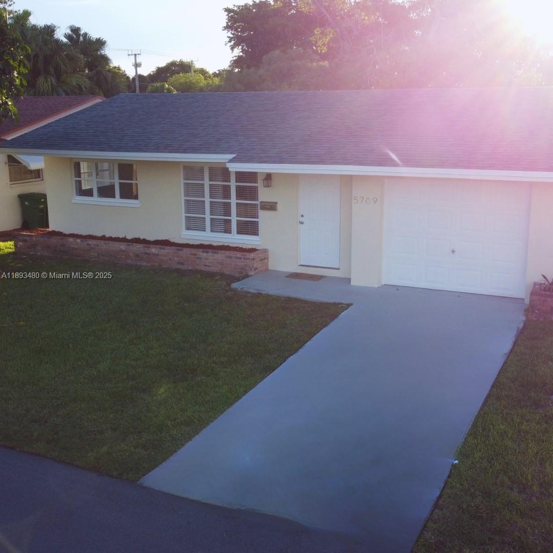 MAINLANDS OF TAMARAC LAKE - Residential