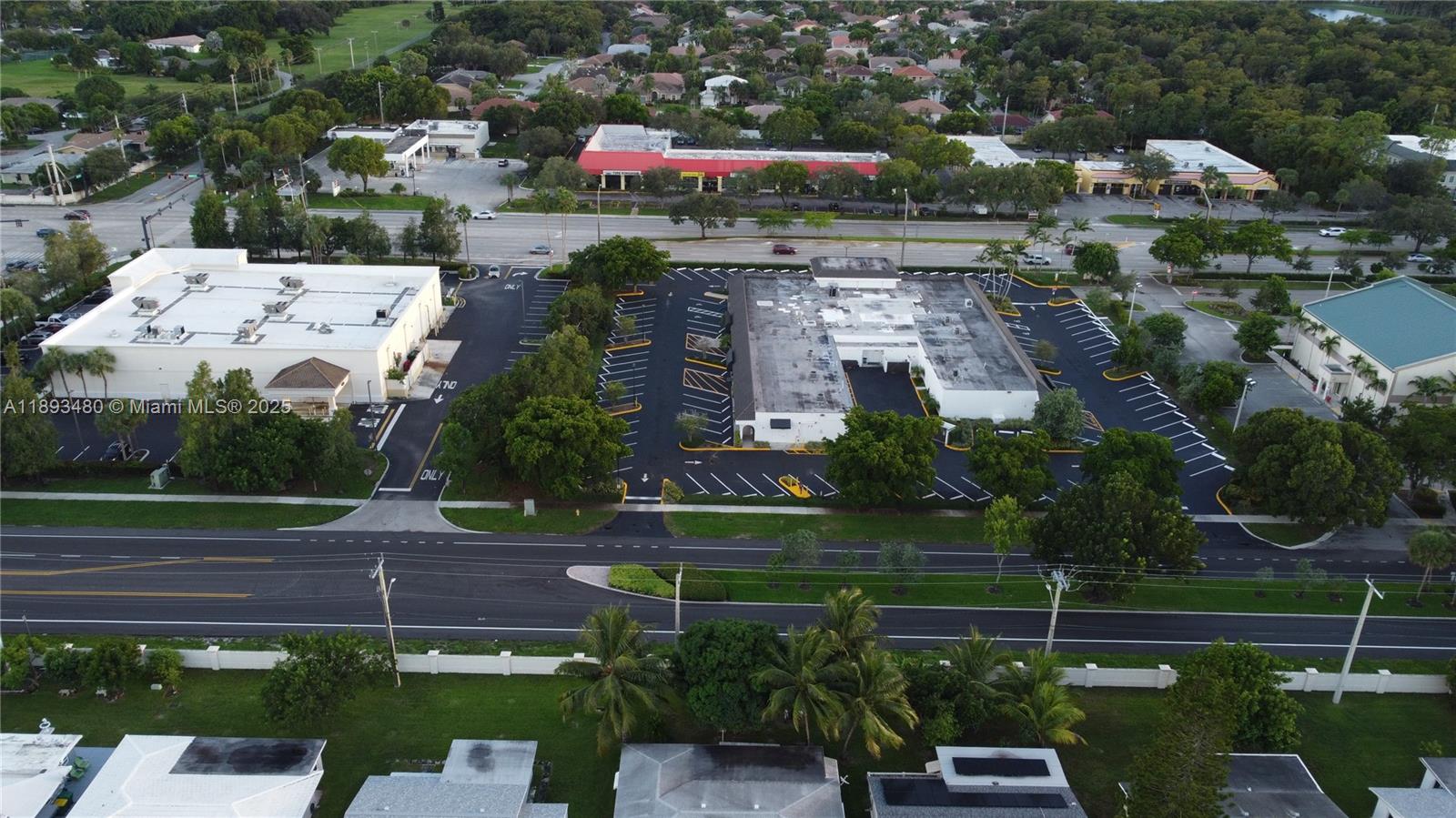 MAINLANDS OF TAMARAC LAKE - Residential