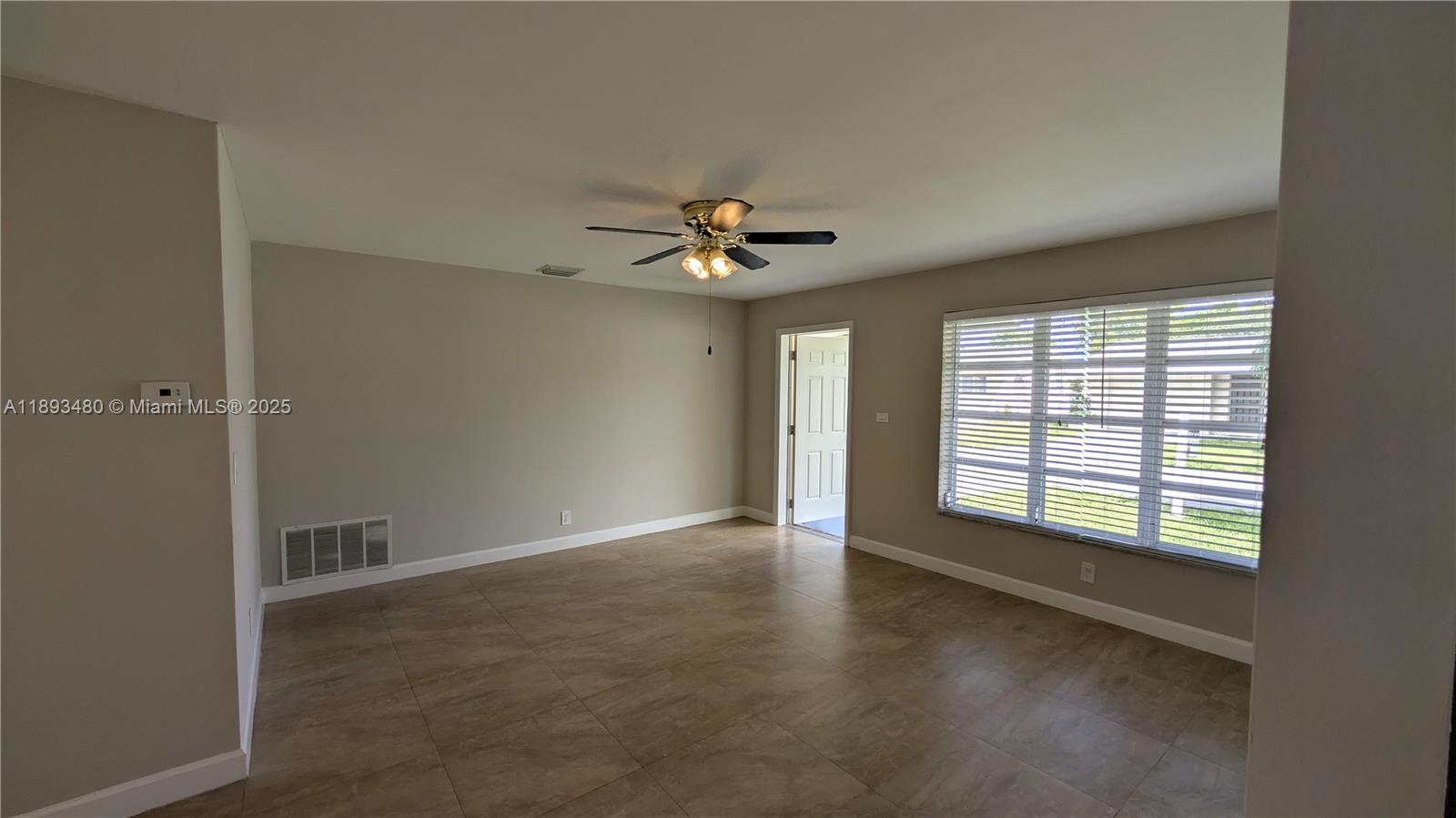 MAINLANDS OF TAMARAC LAKE - Residential