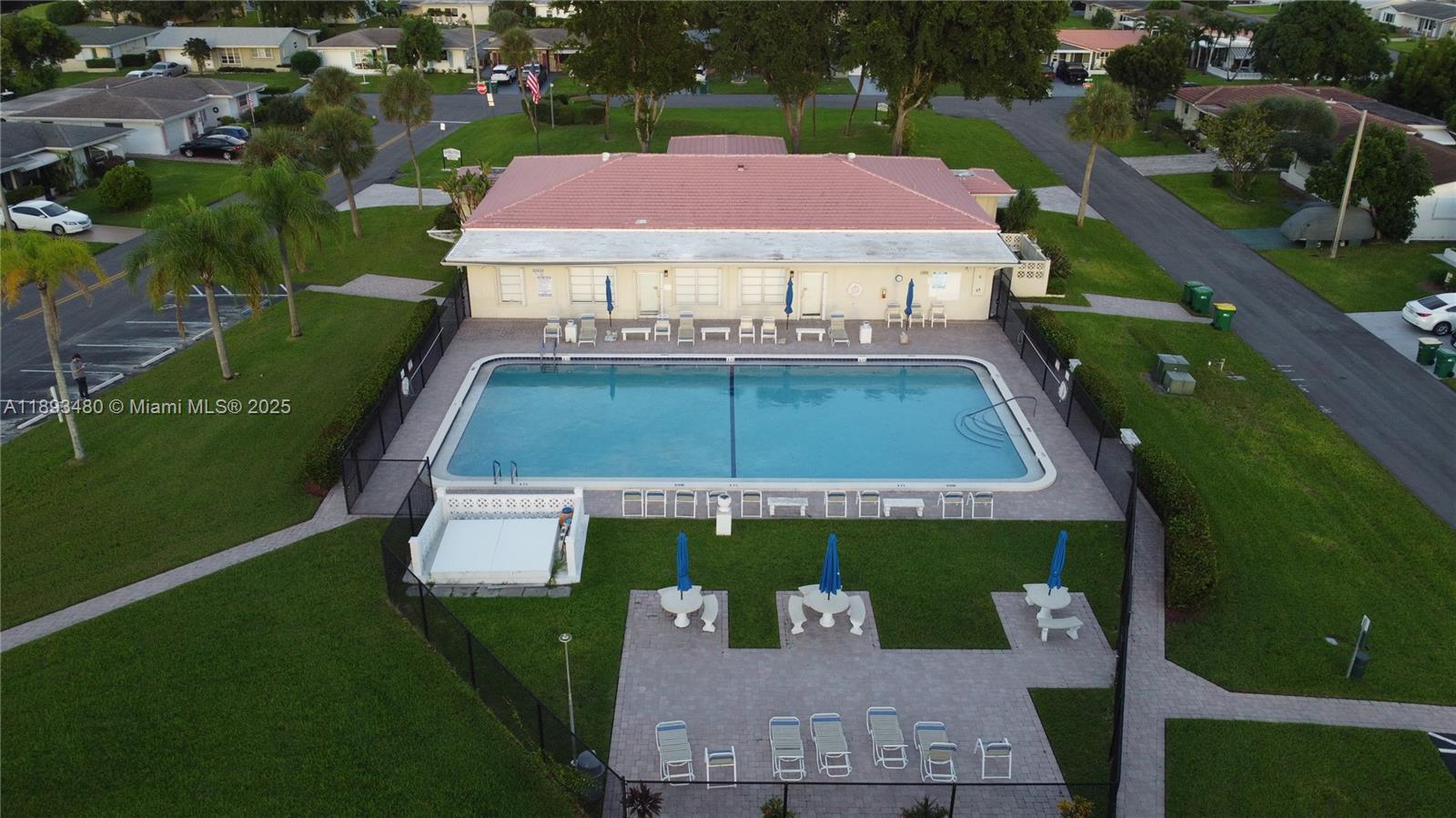 MAINLANDS OF TAMARAC LAKE - Residential