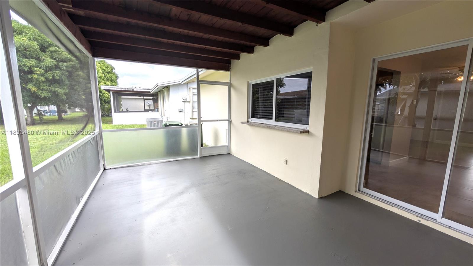 MAINLANDS OF TAMARAC LAKE - Residential